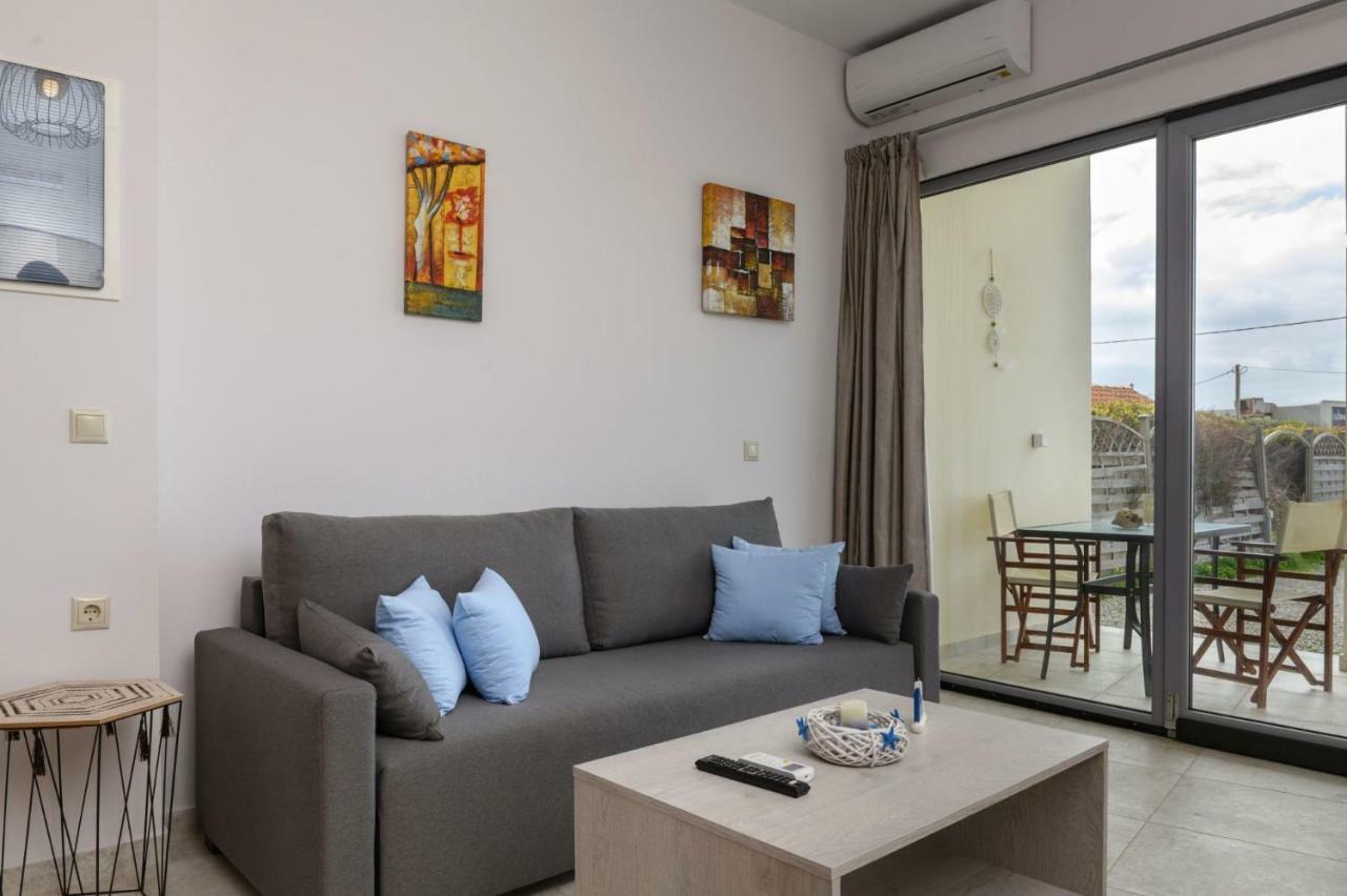 Coral Sea Apartment Kokkinos Pirgos Exterior photo